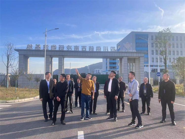 1698910453632449.jpg mtxx03.jpg